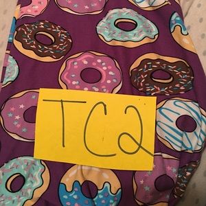 LulaRoe new pattern leggings!